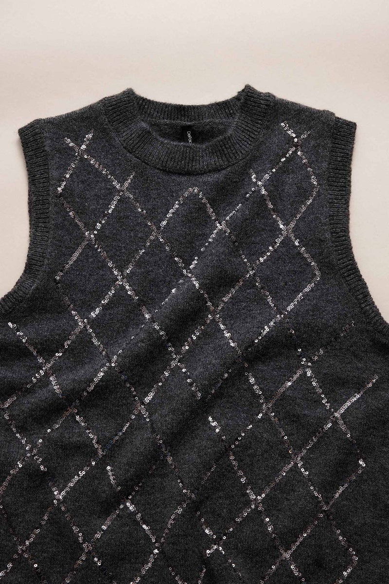DeFacto Grey Woman Regular Fit Crew Neck Embroidered Knitwear Vest Casual - Image 4